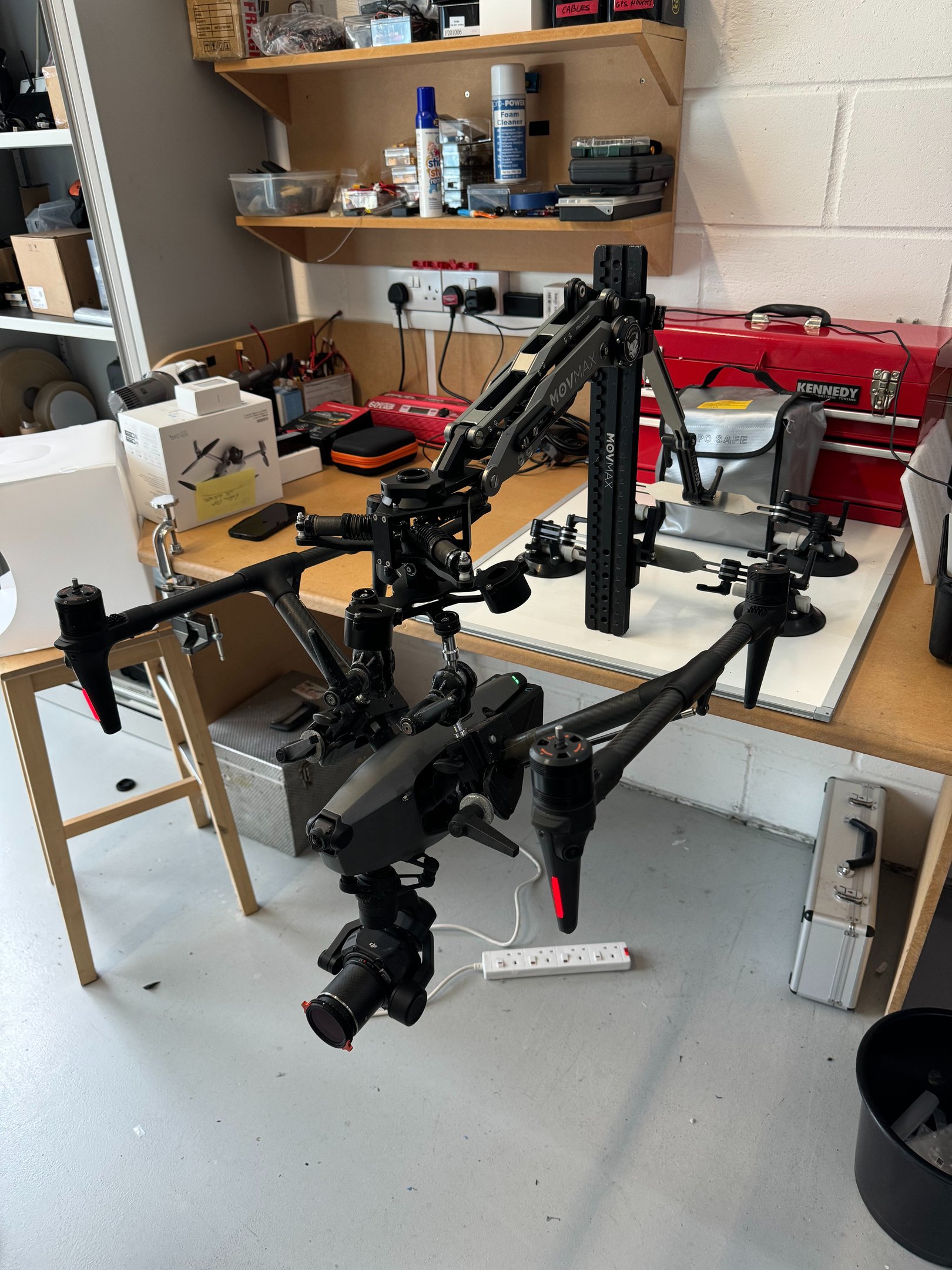 Vehicle-mounted gimbal development